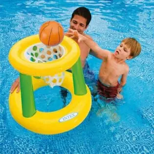 Panier de basket gonflable pour piscine