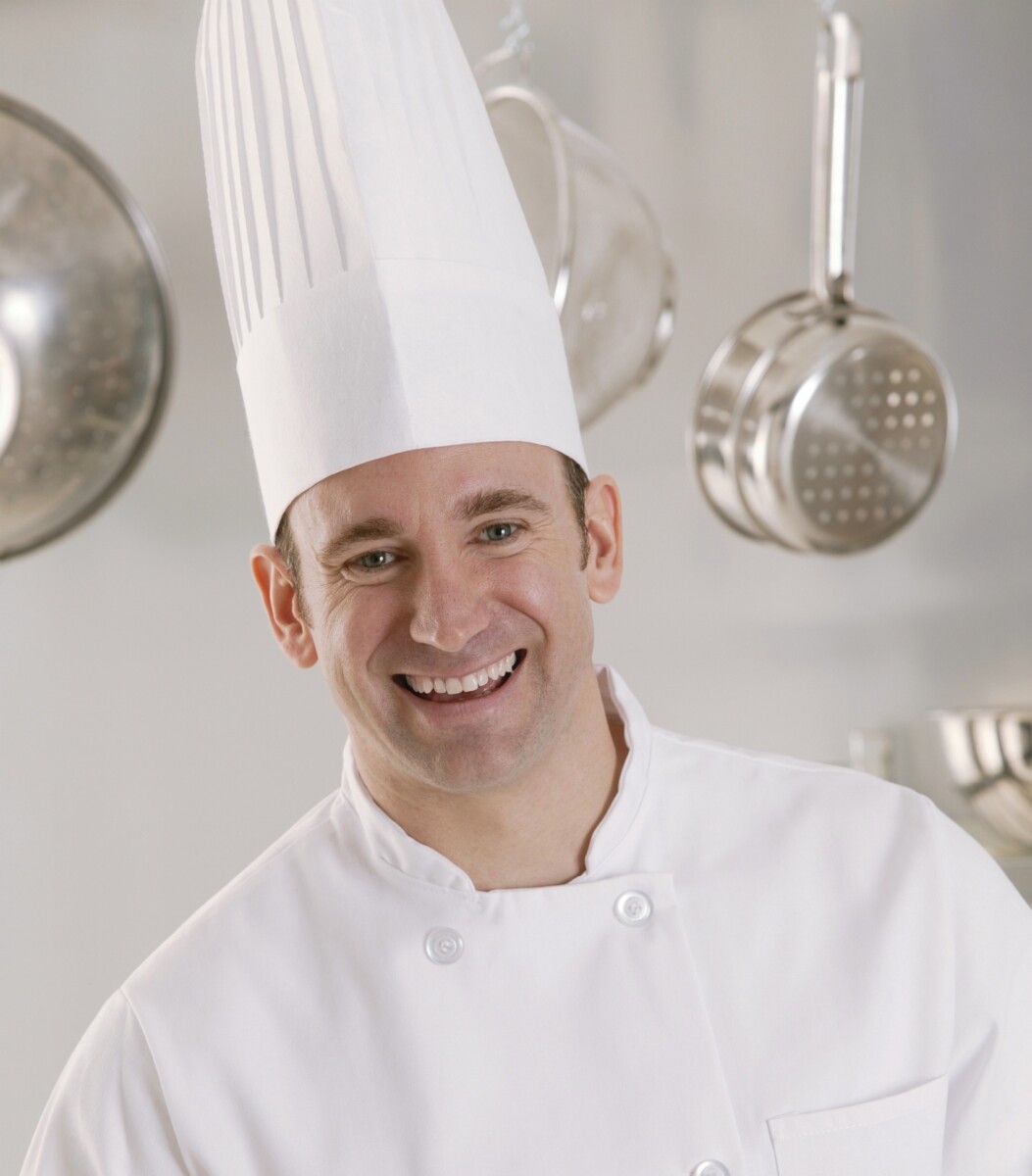 cuisinier avec toque jetable cuisinier avec toque jetable